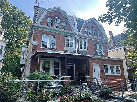 5107 Wayne Avenue - 1